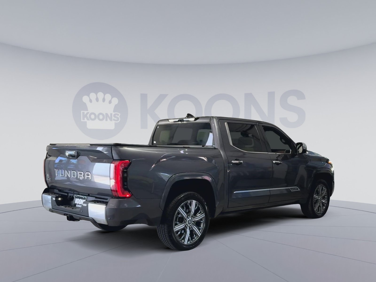 Used 2023 Toyota Tundra Capstone AWD/4WD image 11