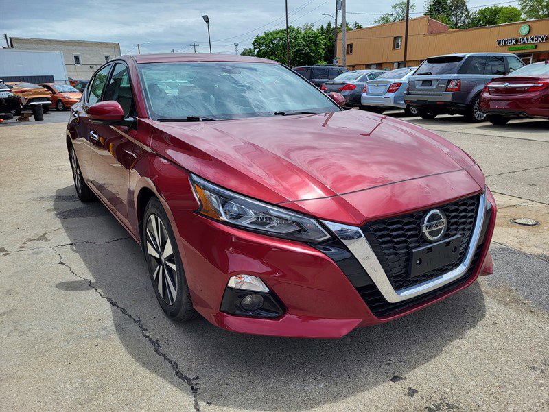Used 2021 Nissan Altima 2.5 SL