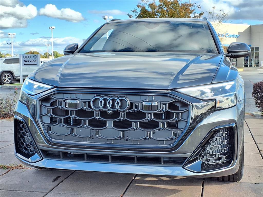 New 2026 Audi SQ8 Premium Plus image 2
