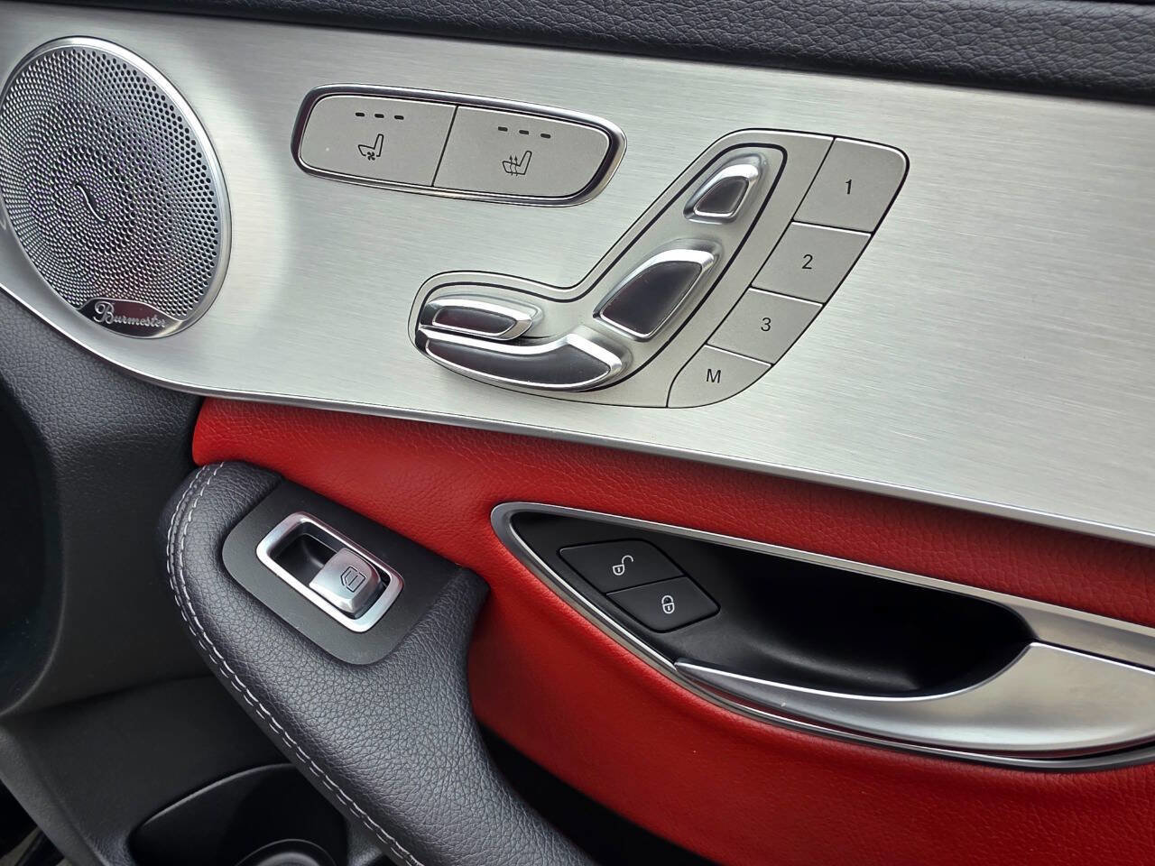 Used 2015 Mercedes-Benz C 300 4MATIC Sedan image 36