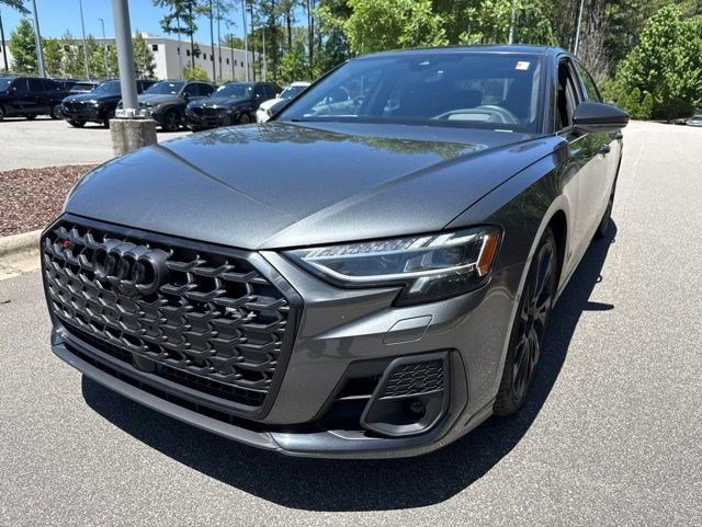 Used 2025 Audi S8 AWD/4WD image 1