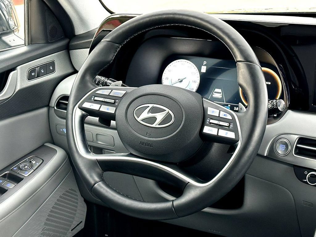 Used 2024 Hyundai Palisade SEL FWD image 33