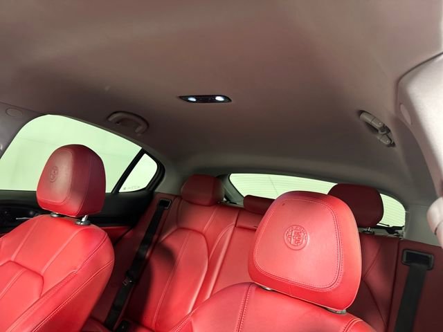 Used 2021 Alfa Romeo Stelvio Sprint image 12