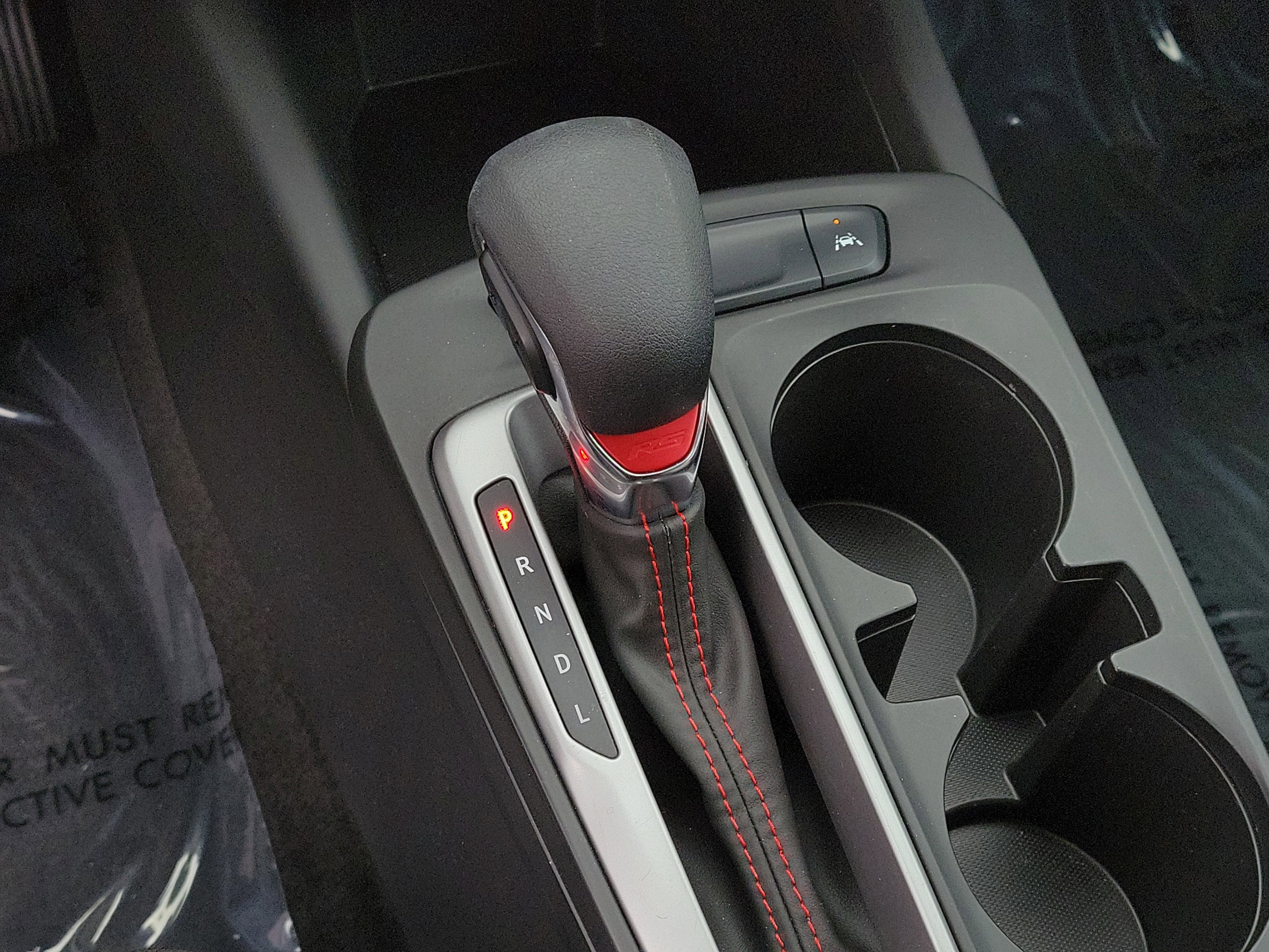 Used 2025 Chevrolet Trax RS w/ Driver Confidence Package image 24