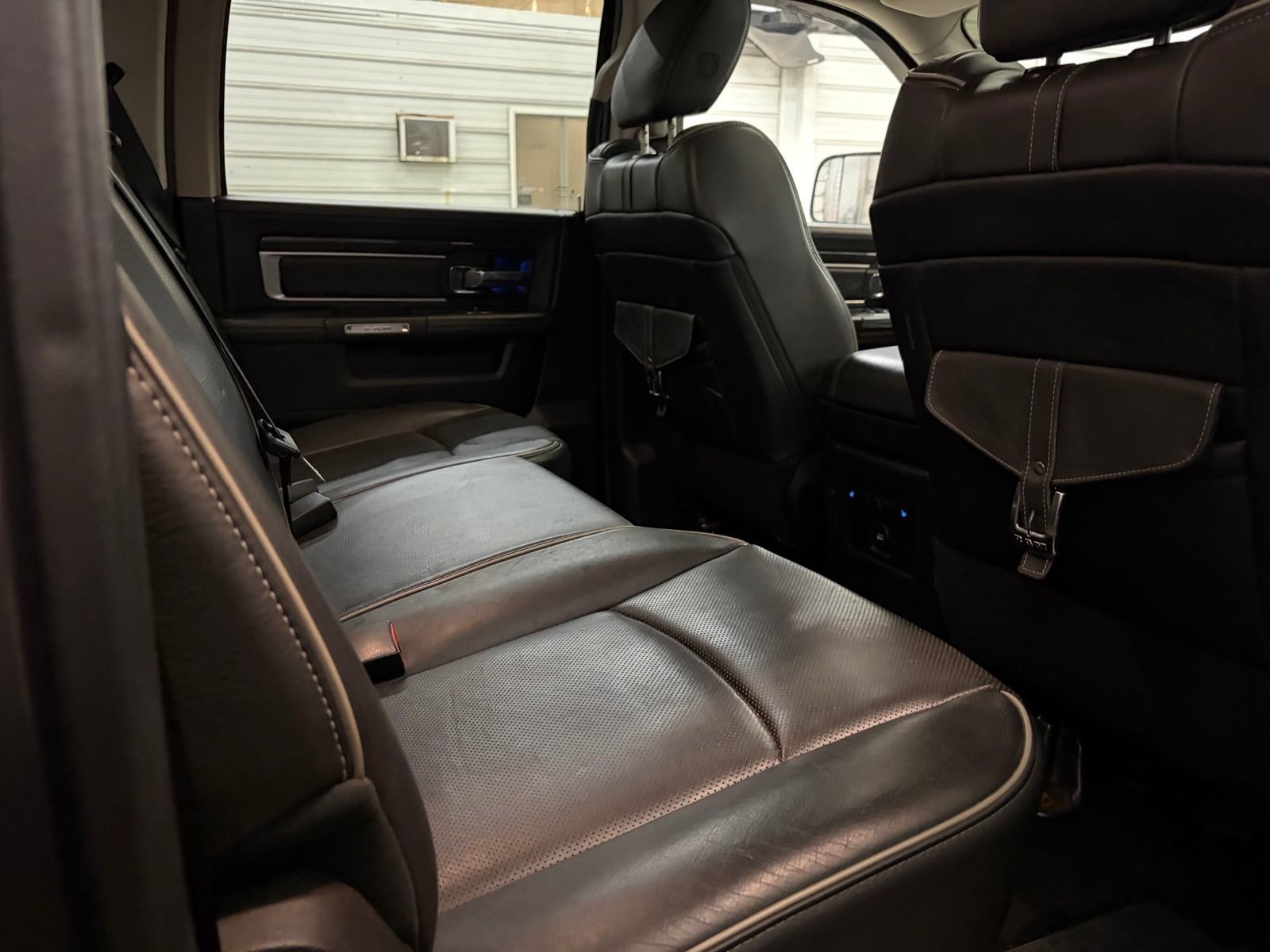 Used 2014 RAM 1500 Limited AWD/4WD image 32