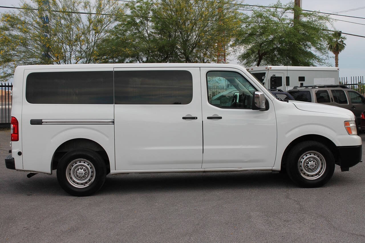 Used 2016 Nissan NV 3500 S w/ Power Package RWD image 9