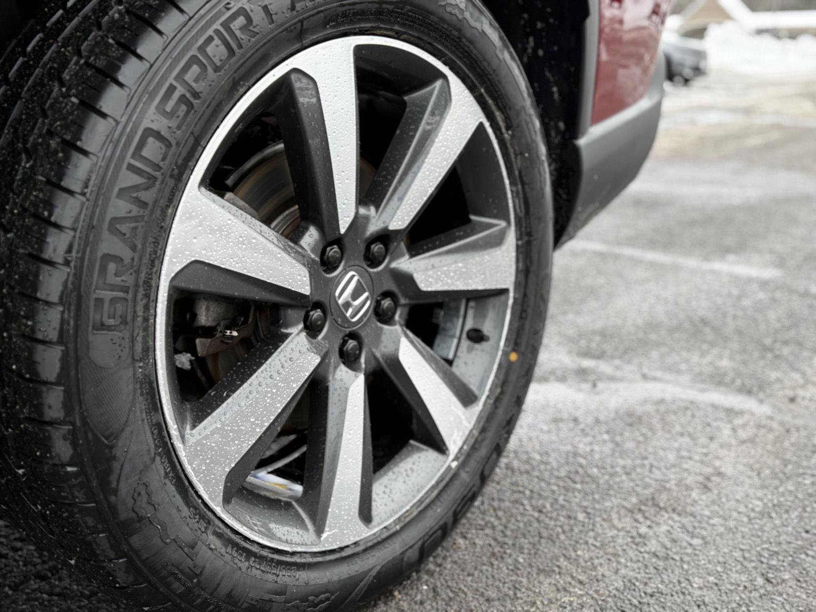 Used 2023 Honda Pilot Elite image 12