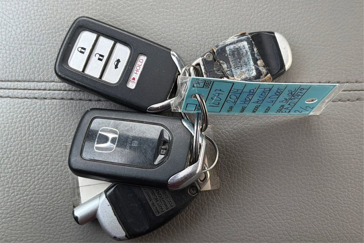 Used 2014 Honda Accord EX-L image 34