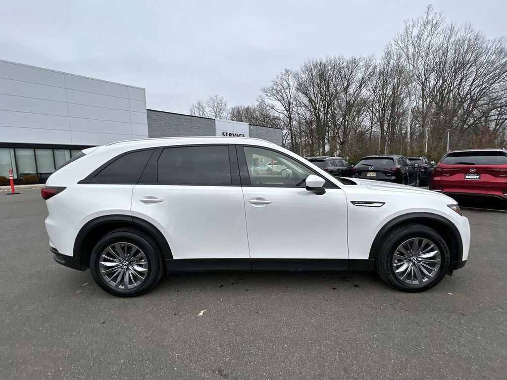 Certified 2025 MAZDA CX-90 3.3 Turbo w/ Preferred Package image 9