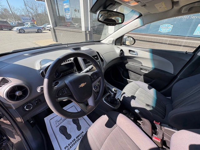 Used 2013 Chevrolet Sonic LT image 13