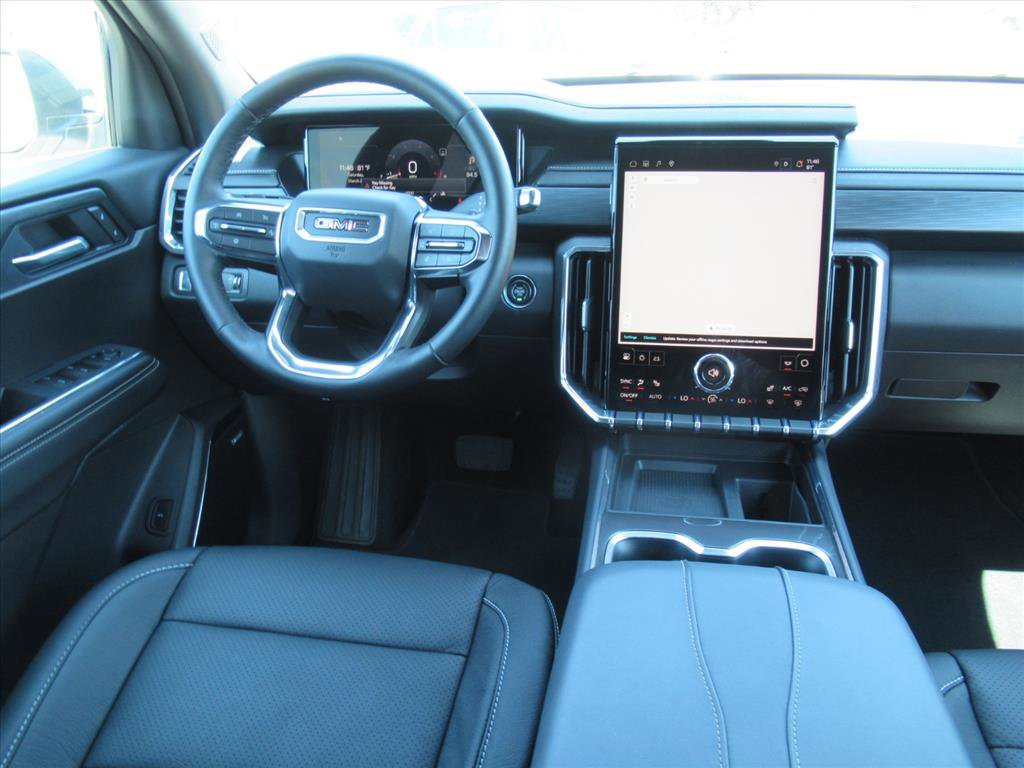 Used 2025 GMC Acadia Elevation image 13