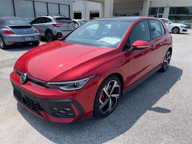 New 2025 Volkswagen GTI SE image 3
