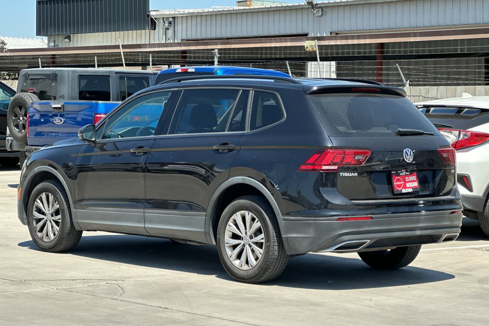 Used 2018 Volkswagen Tiguan S FWD image 7