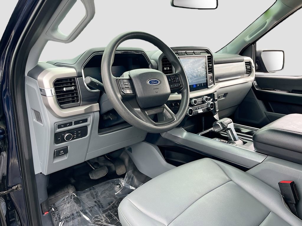 Used 2022 Ford F150 Lightning Pro w/ Tow Technology Package image 9