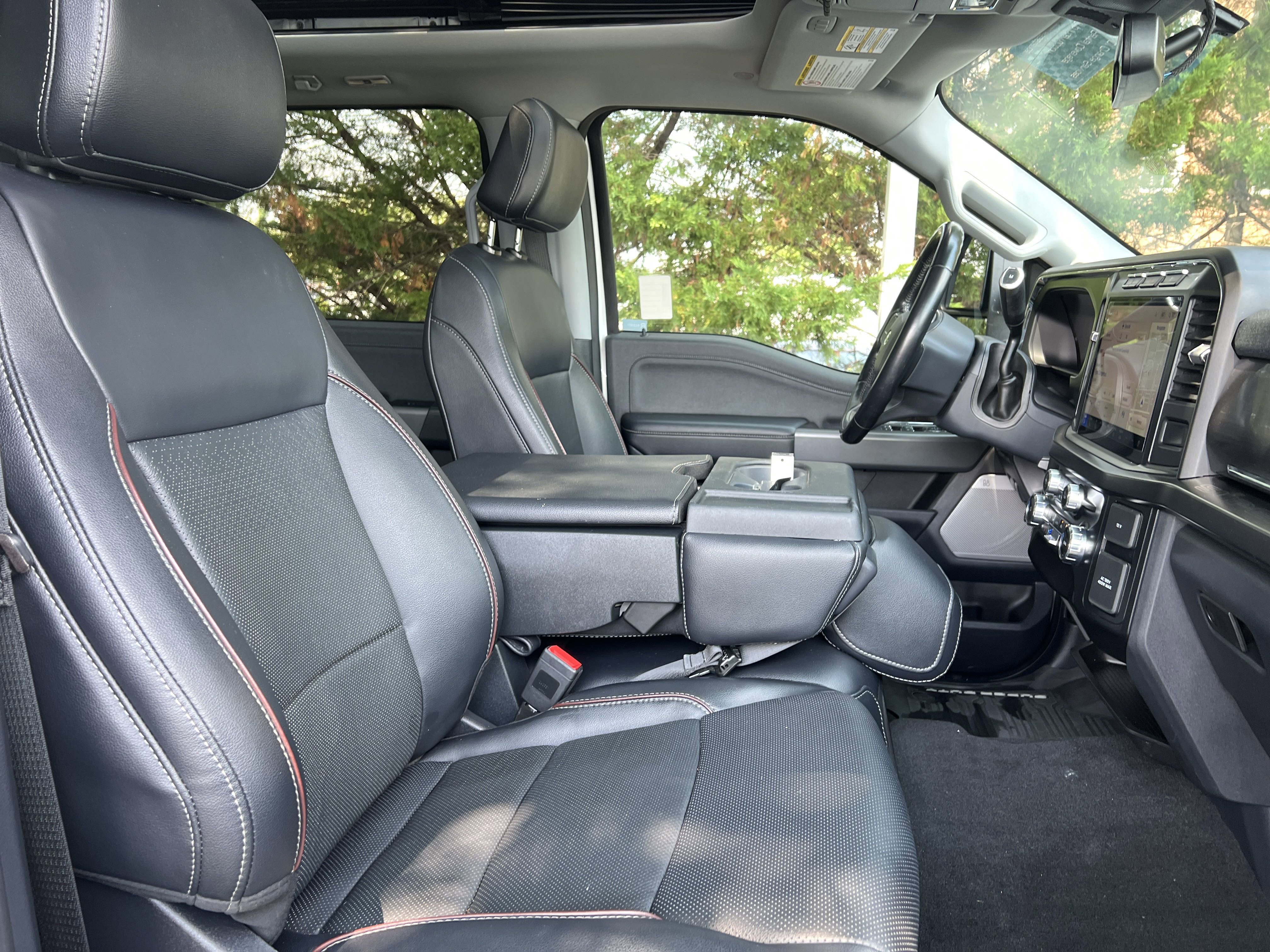 Used 2023 Ford F250 Lariat w/ Sport Appearance Package image 33