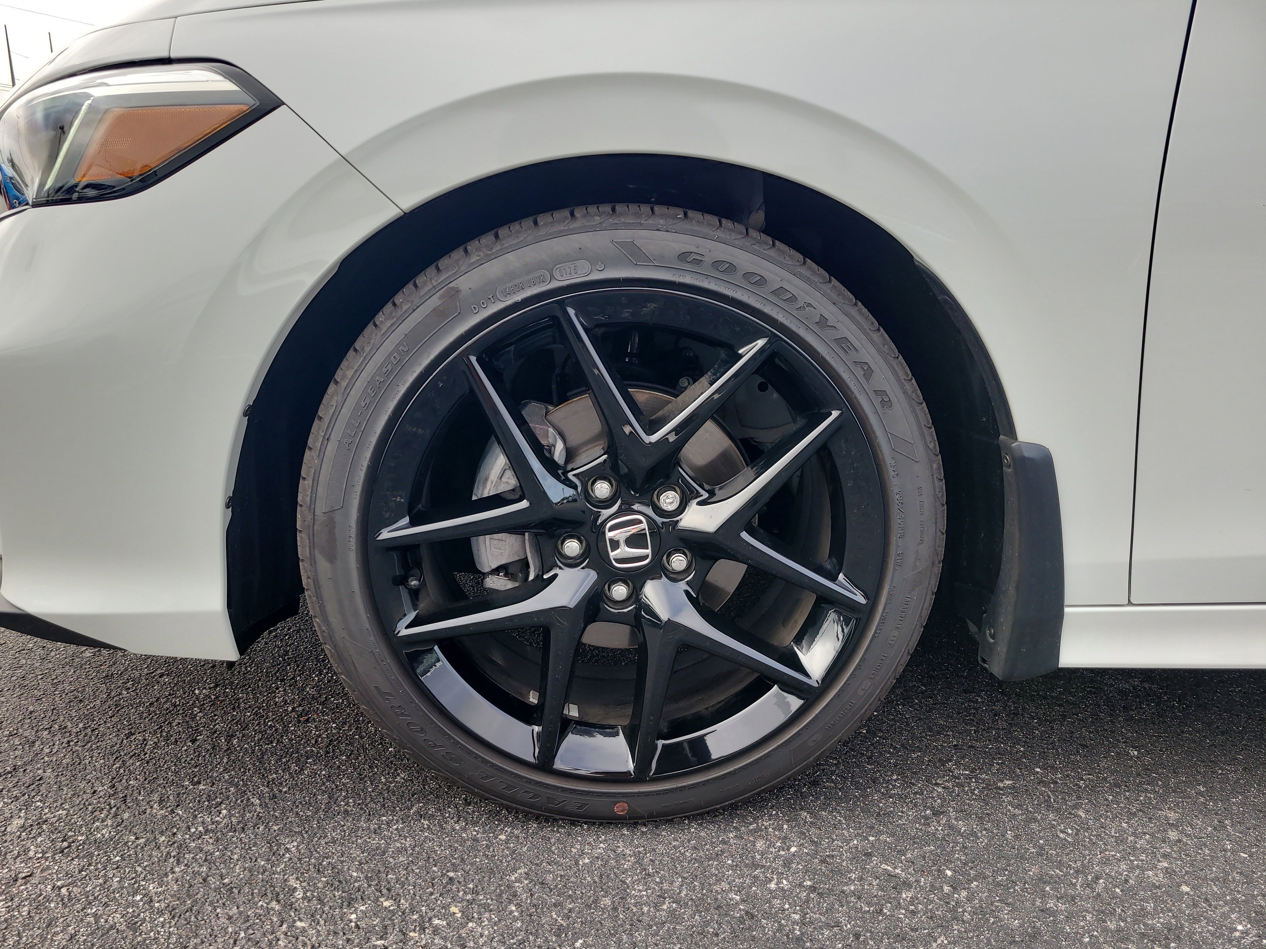 Used 2025 Honda Civic Sport image 9