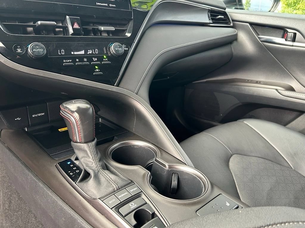 Used 2022 Toyota Camry XSE w/ TRD Appearance Package (TMS) FWD image 23