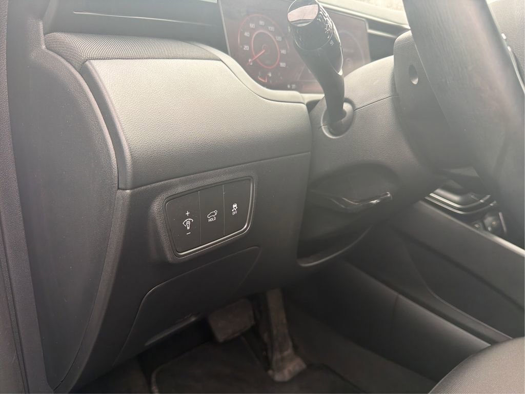 Certified 2022 Hyundai Tucson SEL w/ Convenience Package image 20