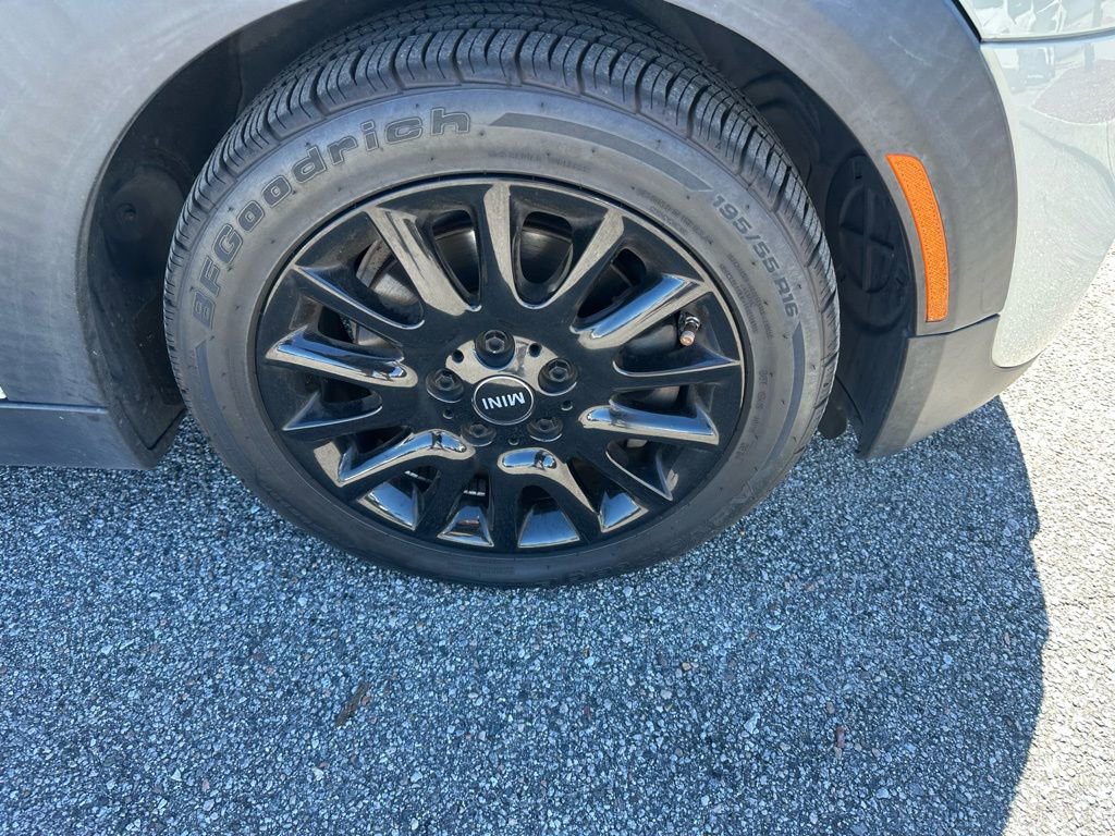 Used 2019 MINI Cooper S image 4