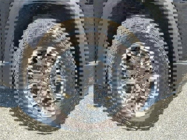 New 2026 Chevrolet Equinox ACTIV w/ Convenience Package III image 6