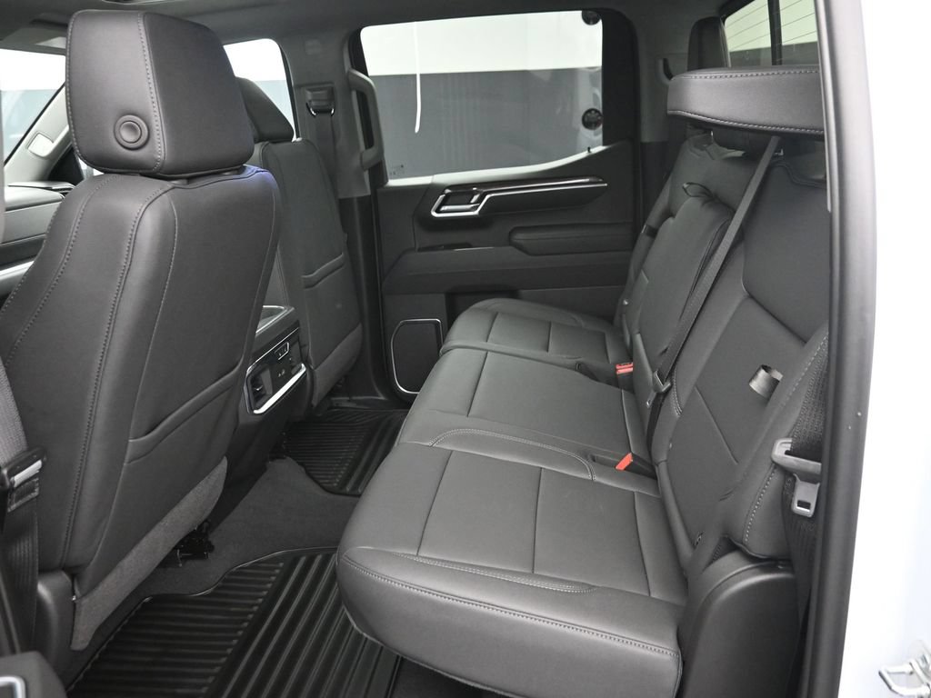 New 2026 Chevrolet Silverado 1500 LTZ w/ Z71 Off-Road Package AWD/4WD image 12