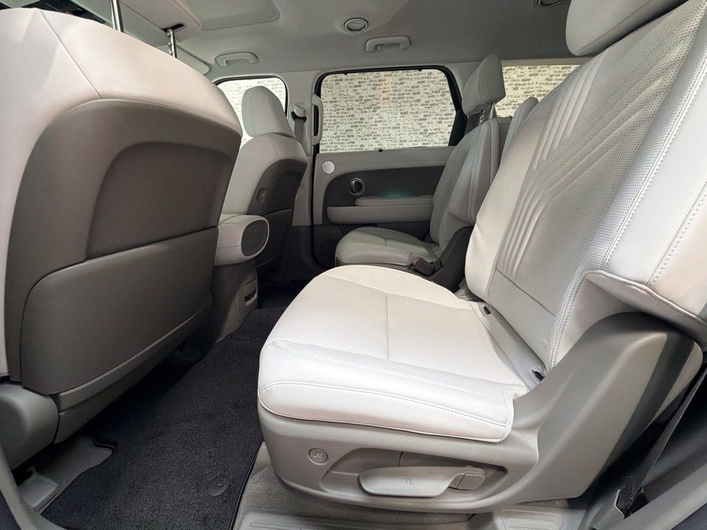 New 2027 Hyundai Palisade SEL Premium FWD image 15