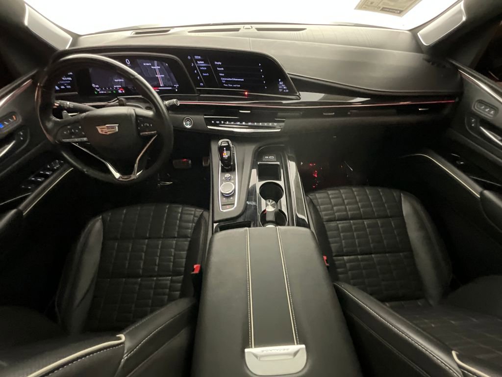 Used 2023 Cadillac Escalade ESV V AWD/4WD image 10