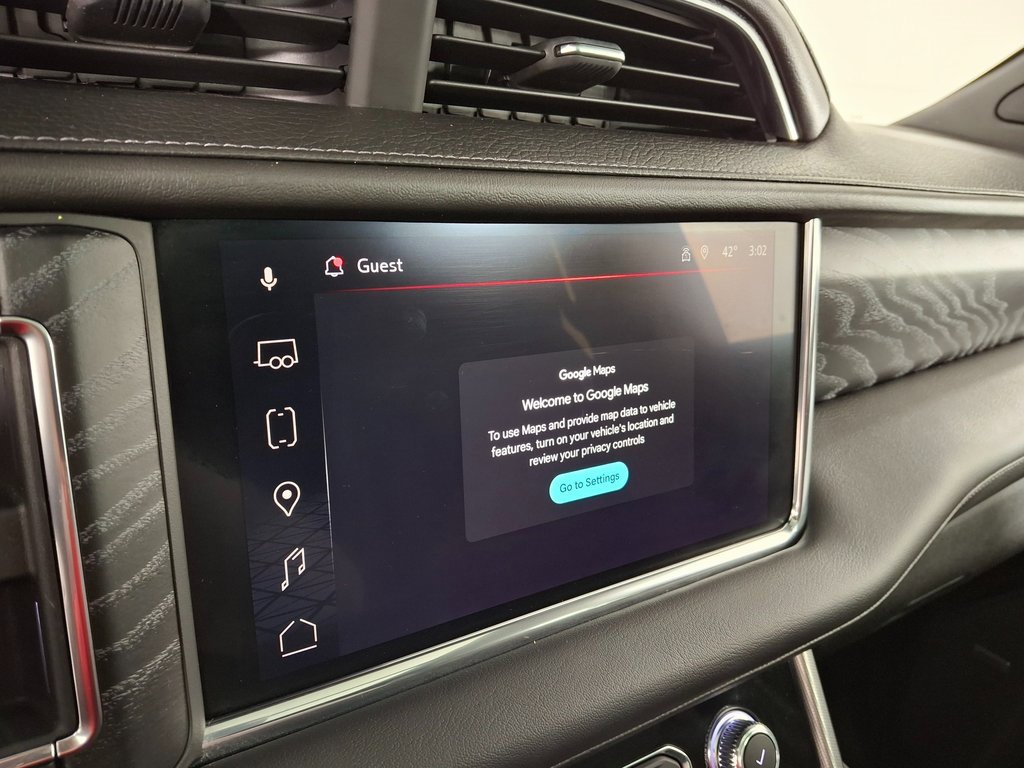 Used 2023 GMC Yukon XL Denali image 21