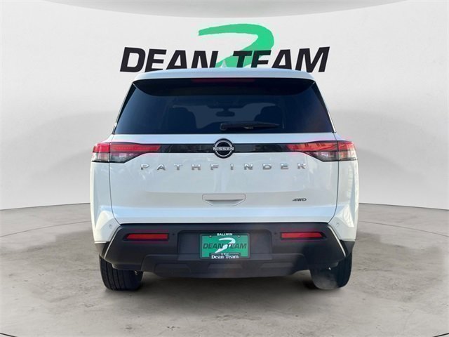Used 2022 Nissan Pathfinder S w/ Cargo Package image 7