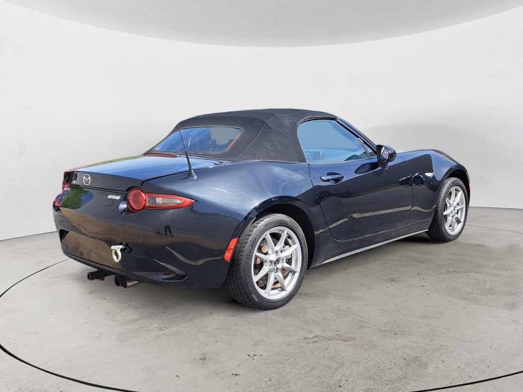Used 2016 MAZDA MX-5 Miata Sport image 3