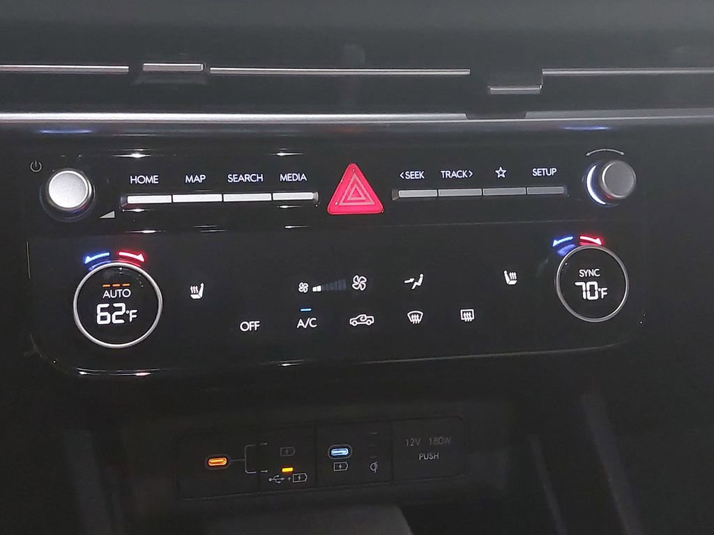 Certified 2025 Hyundai Santa Cruz SEL image 24