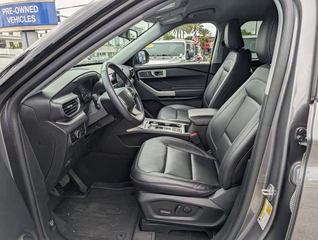 Used 2023 Ford Explorer XLT w/ Equipment Group 202A image 10