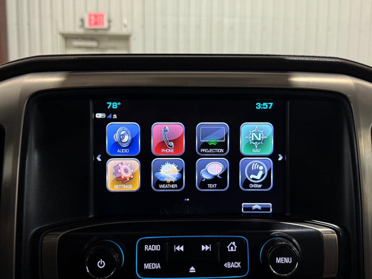 Used 2018 GMC Sierra 3500 Denali w/ Duramax Plus Package AWD/4WD image 34