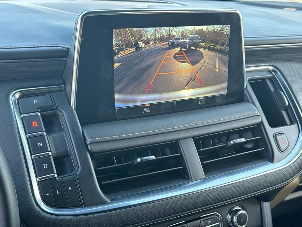 Used 2024 GMC Yukon SLT image 32