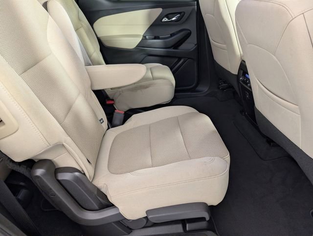 Certified 2022 Chevrolet Traverse LT image 32