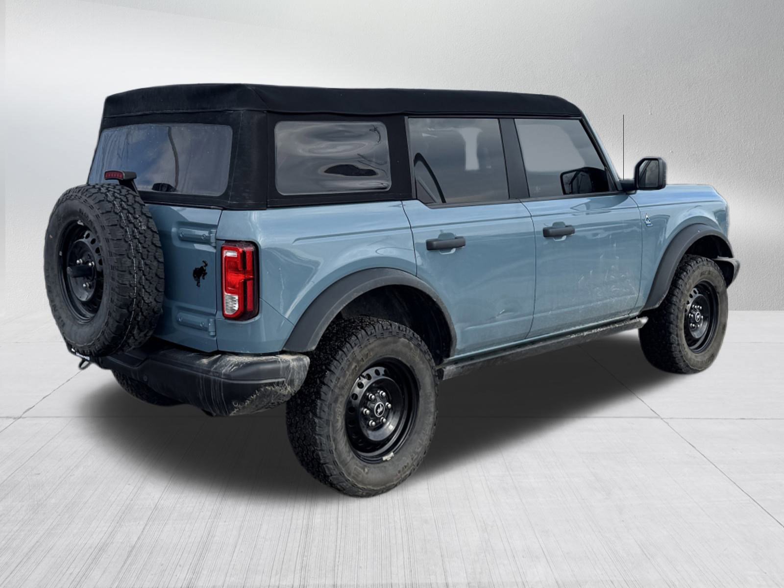 Certified 2023 Ford Bronco Black Diamond image 7