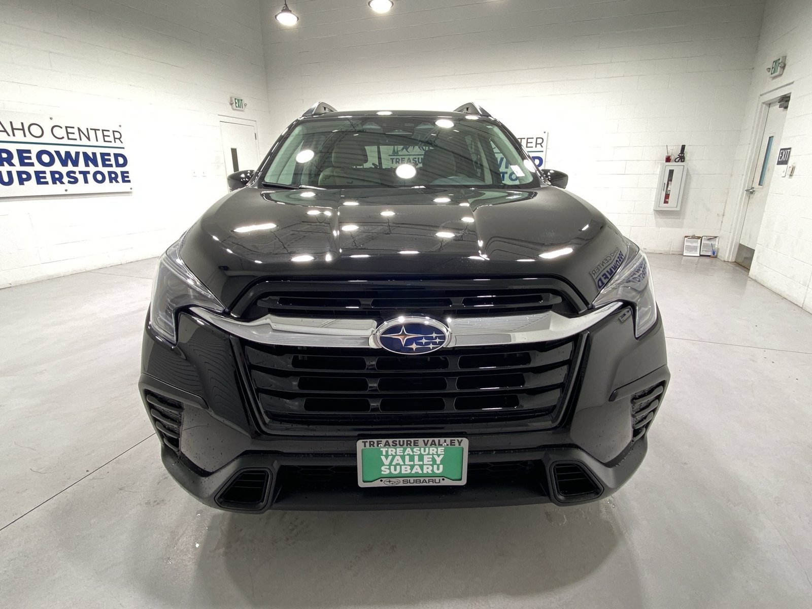 Used 2025 Subaru Ascent Premium AWD/4WD image 3