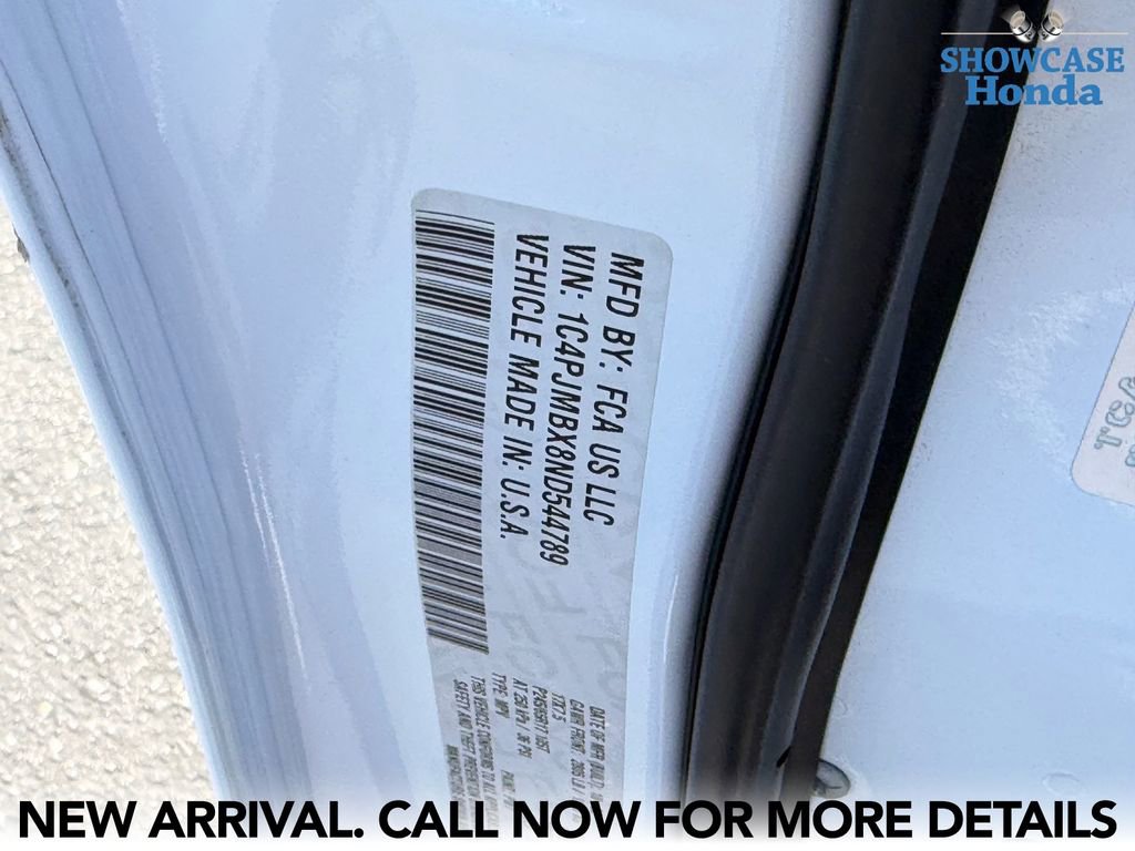 Used 2022 Jeep Cherokee Trailhawk w/ Comfort/Convenience Group AWD/4WD image 14