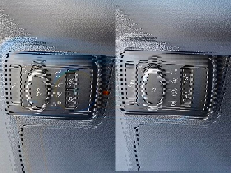 New 2026 Ford Explorer ST-Line w/ ST-Line Street Pack image 28