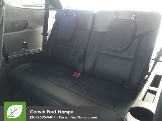 New 2026 Ford Explorer ST-Line w/ ST-Line Street Pack image 27