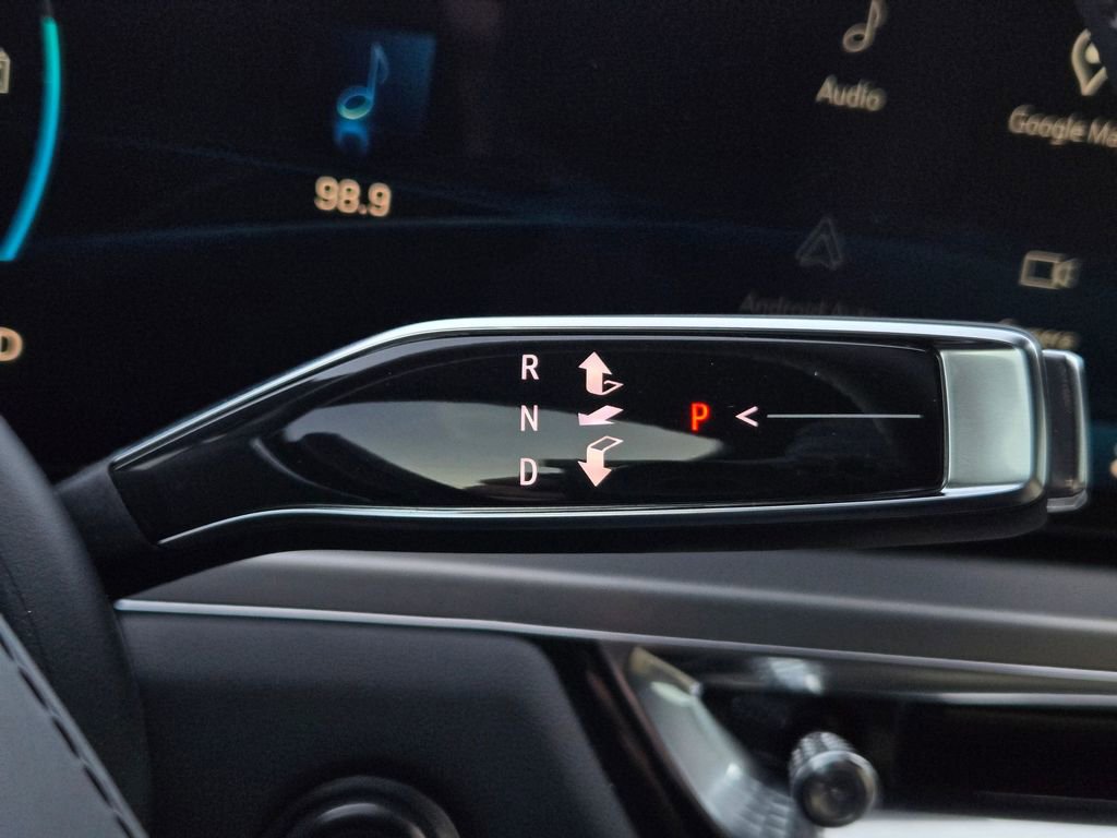 Certified 2024 Cadillac Lyriq Luxury w/ Nappa Leather Package image 24