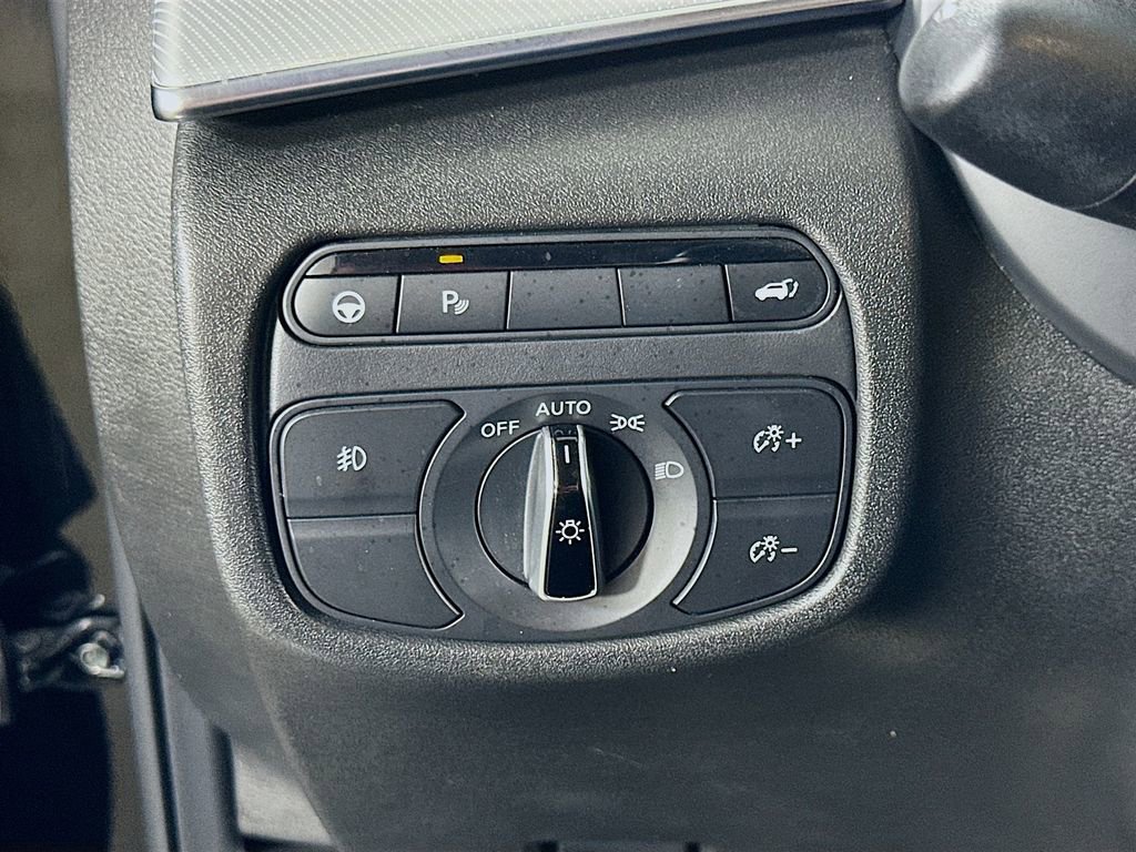 Used 2021 INFINITI QX50 Luxe image 21