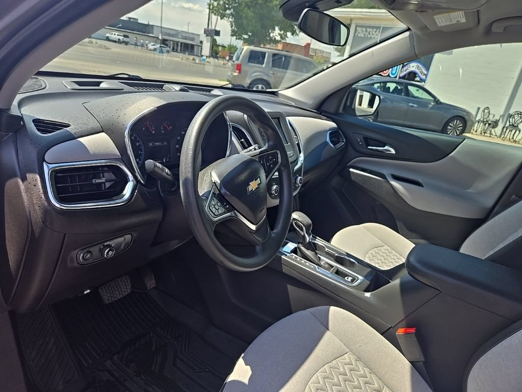 Used 2024 Chevrolet Equinox LS w/ Sport Edition AWD/4WD image 12