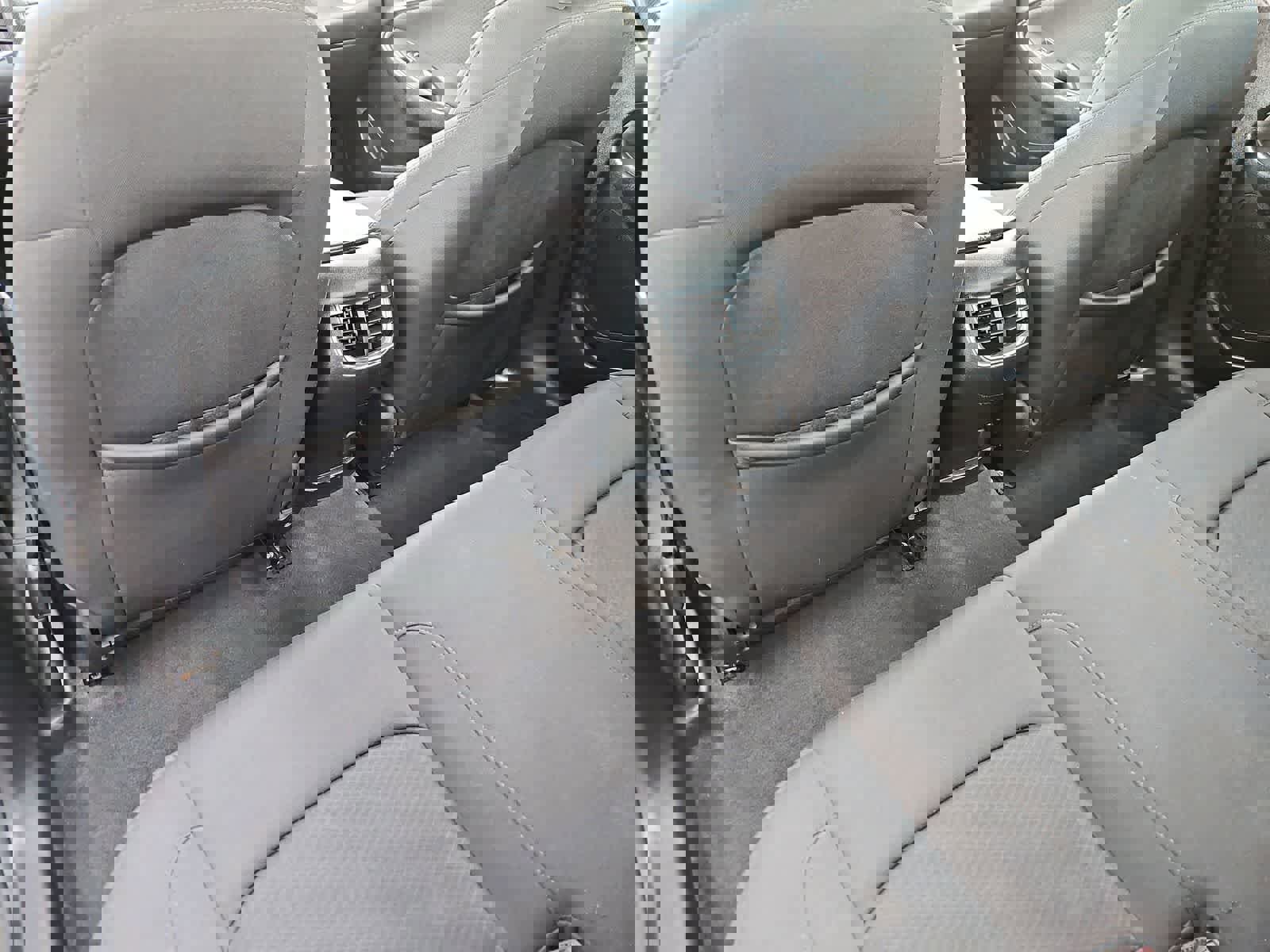 Used 2021 Chevrolet Malibu LT FWD image 18