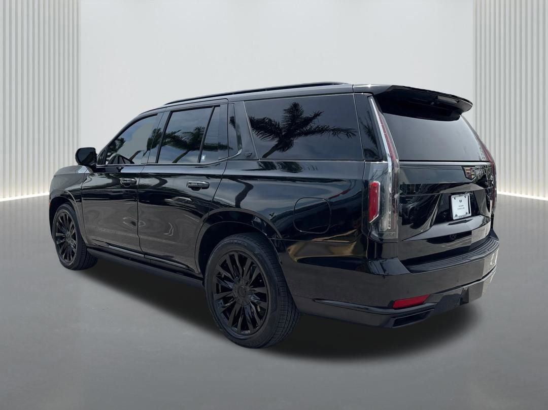Used 2021 Cadillac Escalade Premium Luxury w/ Driver Assist Tech Package RWD image 5