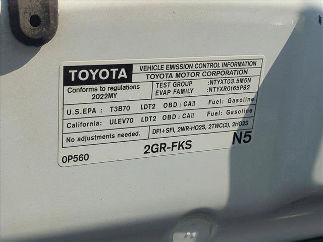 Used 2022 Toyota Tacoma TRD Off-Road AWD/4WD image 24