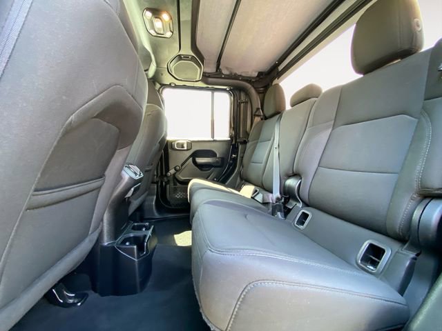 Used 2021 Jeep Gladiator Sport image 13