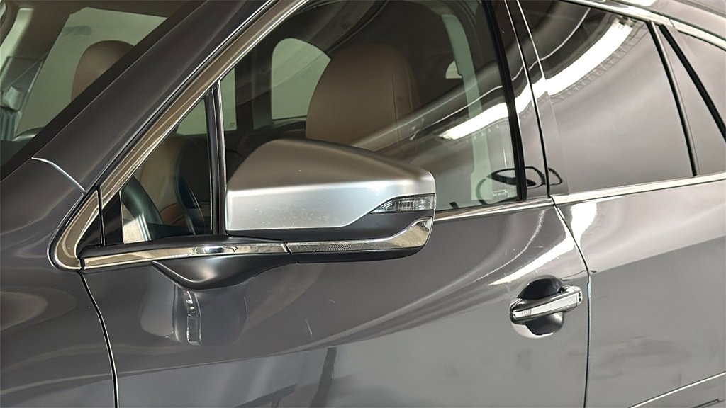 Used 2022 Subaru Outback Touring XT image 5