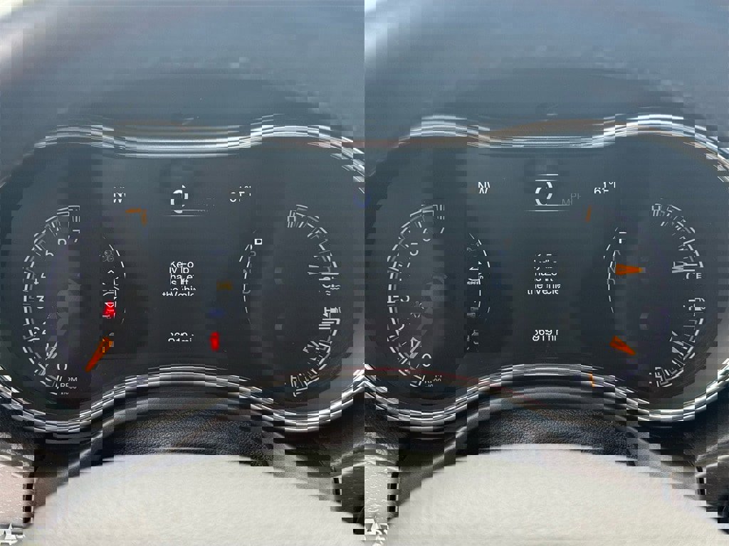 Used 2018 Jeep Grand Cherokee Limited w/ Luxury Group II image 18