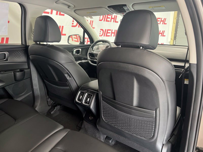 New 2026 Kia Sorento S AWD/4WD image 11